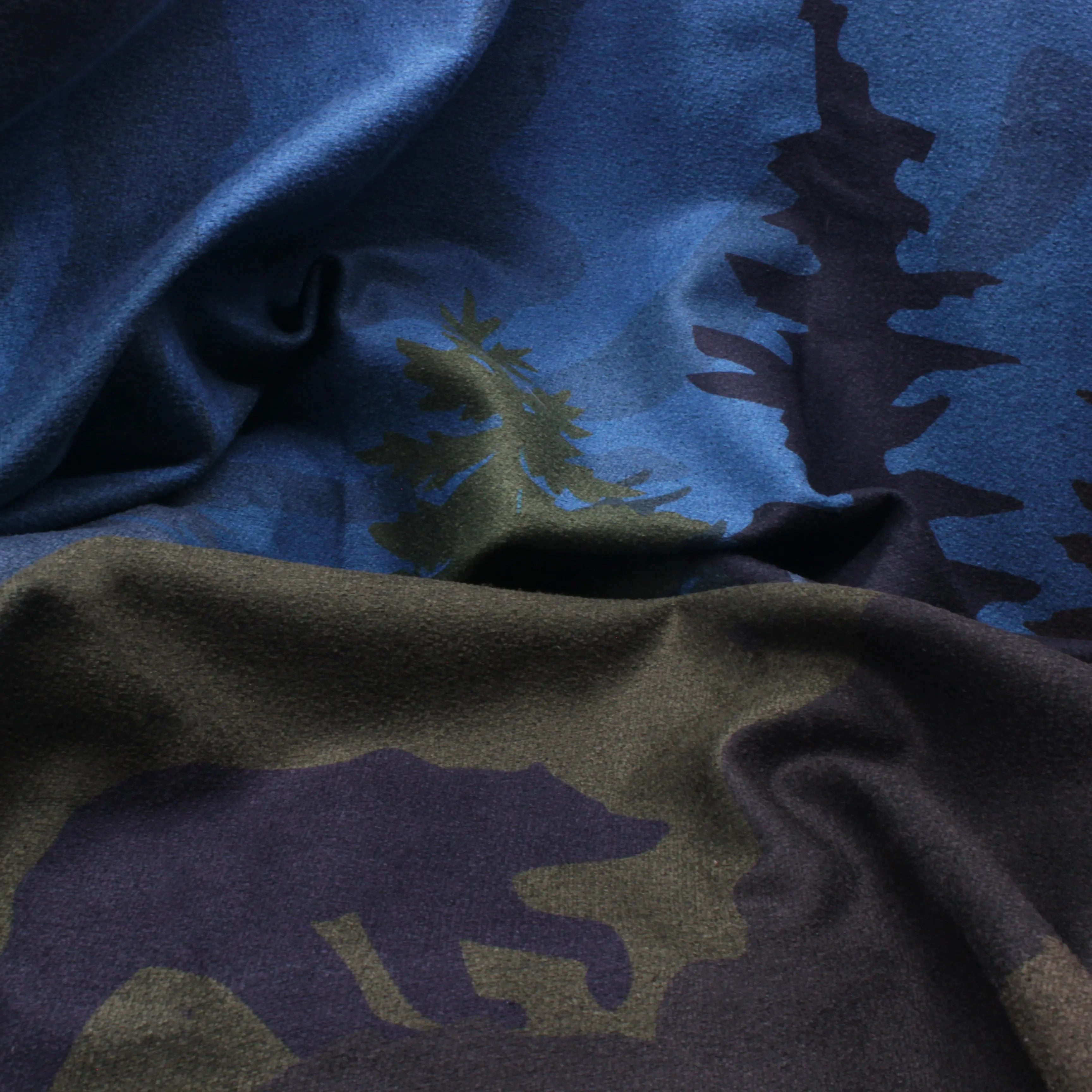 Grizzly Guide Car Seat Cover Towel - Silicone-Lined Hood Universal Fit Car Seat Cover Towel for Sweat Protection